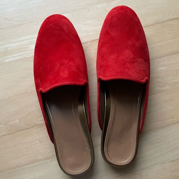 Vionic Willa Mule in Red Suede Leather 6 NWOB - Picture 6 of 15